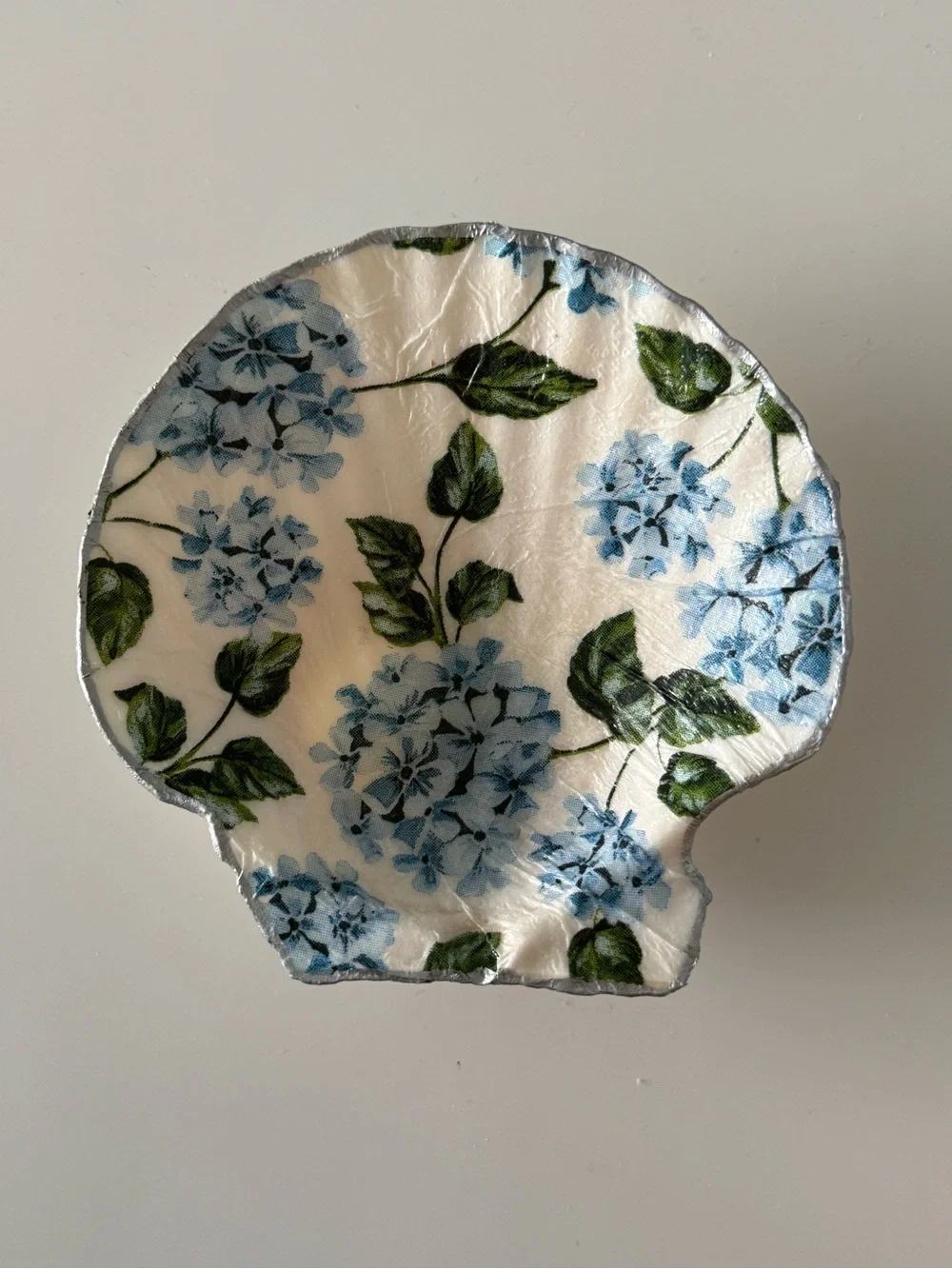 Handmade Floral Seashell Jewelry Dish🩵